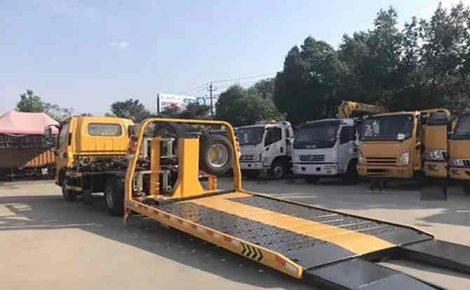 单县汽车中途维修案例